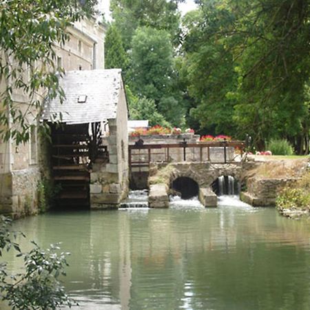 Chambre d'hôte Moulin de l'Aumonier Beaulieu-lès-Loches Extérieur photo