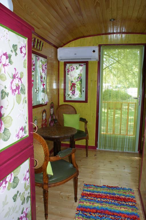 Chambre d'hôte Moulin de l'Aumonier Beaulieu-lès-Loches Extérieur photo