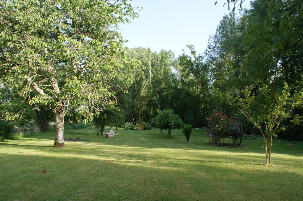 Chambre d'hôte Moulin de l'Aumonier Beaulieu-lès-Loches Extérieur photo